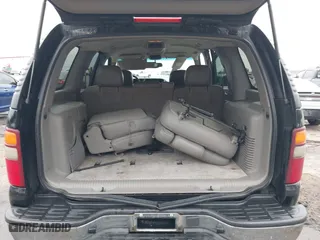 2003 Chevrolet Tahoe LS with VIN 1GNEC13Z73R243308, listed as a IAAI auction lot 41510266 with 246,378 mi miles. Bid and sale history available at carsss.com. Image 16.