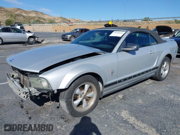 2007 Ford Mustang Deluxe with VIN 1ZVFT84N075288988, listed as a IAAI auction lot 41690605 with 191,936 mi miles and . Bid and sale history available at carsss.com. Image 2.