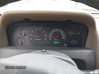 2001 Jeep Grand Cherokee Laredo with VIN 1J4GW48S51C566319, listed as a IAAI auction lot 42184875 with 148,471 mi miles and . Bid and sale history available at DreamBid. Image 7.