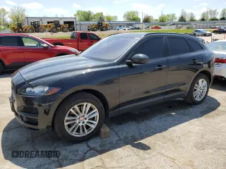 2017 Jaguar F-Pace 35t Prestige z VIN SADCK2BV7HA086140, wystawiony jako Copart lot #54044985 z przebiegiem Nie podano mil oraz Szkoda całkowita • Salvage title. Historia ofert i sprzedaży dostępna na DreamBid. Obrazek 1.