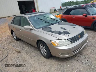 2000 Toyota Avalon XL with VIN 4T1BF28B2YU048155, listed as a IAAI auction lot 42350570 with 254,043 mi miles and . Bid and sale history available at DreamBid. Image 1.