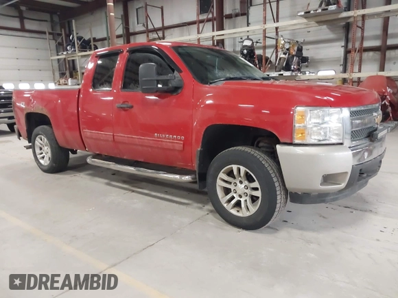 2012 Chevrolet Silverado 1500 LT with VIN 1GCRKSE79CZ259900, listed as a IAAI auction lot 41973761 with 281,501 mi miles. Bid and sale history available at carsss.com. Image 1.