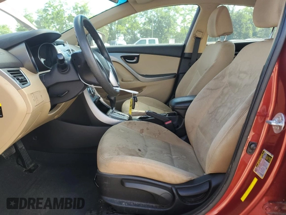 2013 Hyundai Elantra GLS z VIN 5NPDH4AE8DH352599, wystawiony jako Copart lot #58244085 z przebiegiem 137 714 mil mil oraz Szkoda całkowita • Salvage title. Historia ofert i sprzedaży dostępna na DreamBid. Obrazek 7.