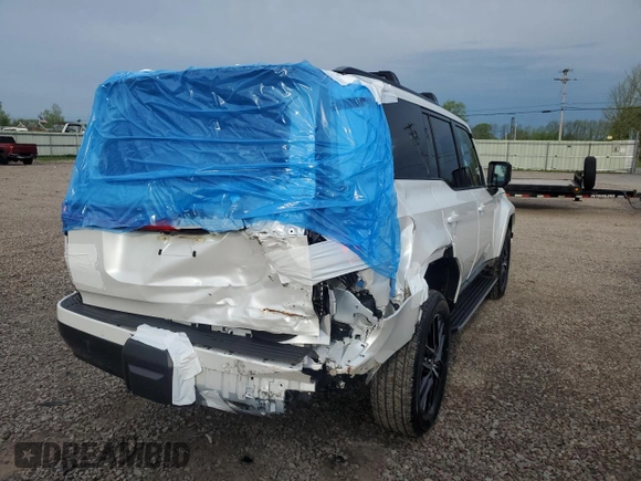2024 Lexus GX 550 Premium z VIN JTJTBCDX4R5000418, wystawiony jako Copart lot #57461315 z przebiegiem 13 744 mil mil oraz Szkoda całkowita • Salvage title. Historia ofert i sprzedaży dostępna na DreamBid. Obrazek 3.