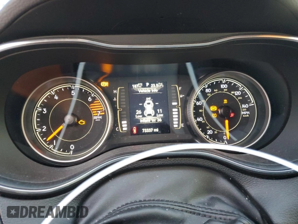 2020 Jeep Cherokee Latitude with VIN 1C4PJLCB6LD643041, listed as a Copart auction lot 45290705 with 73,337 mi miles and Salvage title. Bid and sale history available at DreamBid. Image 9.