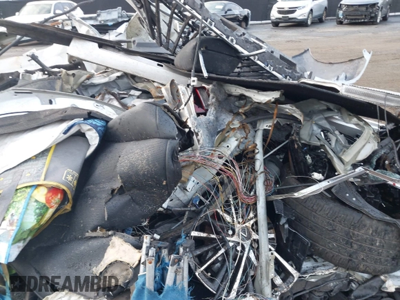 2022 Lexus ES 350 z VIN 58ADZ1B14NU131942, wystawiony jako IAAI lot #38207582 z przebiegiem Nie podano mil oraz . Historia ofert i sprzedaży dostępna na DreamBid. Obrazek 8.