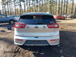 2018 Kia Niro LX with VIN KNDCB3LC1J5114060, listed as a IAAI auction lot 41326850 with 106,330 mi miles. Bid and sale history available at carsss.com. Image 17.