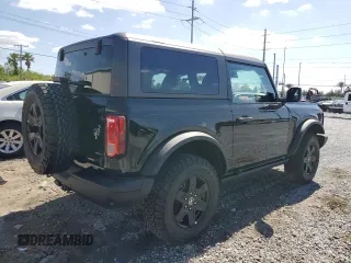 2024 Ford Bronco z VIN 1FMDE1AP7RLB23029, wystawiony jako Copart lot #54862095 z przebiegiem 4 021 mil mil oraz Szkoda całkowita • Salvage title. Historia ofert i sprzedaży dostępna na DreamBid. Obrazek 3.