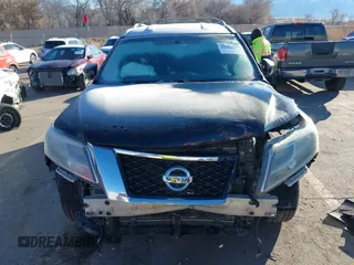2014 Nissan Pathfinder Platinum with VIN 5N1AR2MM3EC692923, listed as a IAAI auction lot 41400968 with 202,186 mi miles and . Bid and sale history available at DreamBid. Image 12.