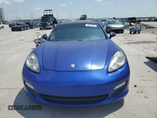 2013 Porsche Panamera z VIN WP0AA2A70DL010203, wystawiony jako Copart lot #59670655 z przebiegiem 73 032 mil mil oraz Czysty tytuł • Clean title. Historia ofert i sprzedaży dostępna na DreamBid. Obrazek 5.