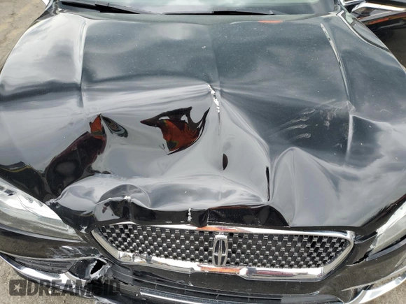 2018 Lincoln MKZ Reserve with VIN 3LN6L5F9XJR607427, listed as a Copart auction lot 57777005 with 70,031 mi miles and Salvage title. Bid and sale history available at DreamBid. Image 11.