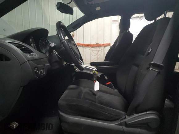 2014 Dodge Grand Caravan SE 30th Anniversary with VIN 2C4RDGBGXER458141, listed as a Copart auction lot 42140345 with 61,776 mi miles and Clean Title. Bid and sale history available at DreamBid. Image 7.