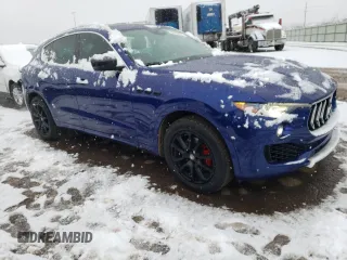 2017 Maserati Levante with VIN ZN661XUL0HX230949, listed as a Copart auction lot 78911353 with 88,364 mi miles. Bid and sale history available at carsss.com. Image 4.