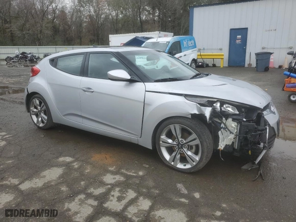 2013 Hyundai Veloster w/Black Int with VIN KMHTC6AD8DU151185, listed as a Copart auction lot 85415014 with 133,203 mi miles and Salvage Title. Bid and sale history available at carsss.com. Image 4.