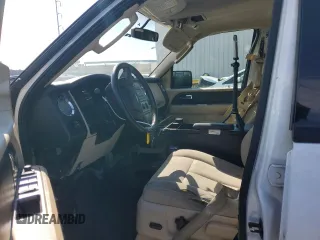2015 Ford Expedition XL with VIN 1FMJU1FT8FEF44964, listed as a Copart auction lot 53561175 with Not provided miles and Salvage title. Bid and sale history available at DreamBid. Image 7.