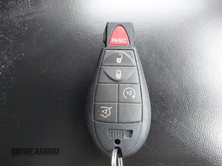 2011 Jeep Grand Cherokee Laredo z VIN 1J4RR4GG0BC547689, wystawiony jako IAAI lot #42230005 z przebiegiem 192 361 mil mil oraz . Historia ofert i sprzedaży dostępna na DreamBid. Obrazek 11.