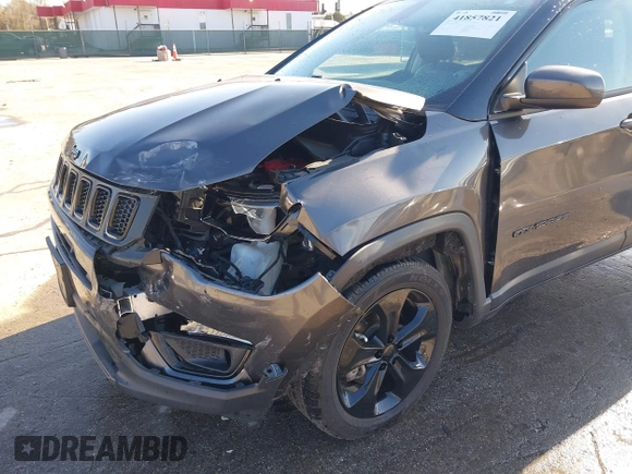 2020 Jeep Compass Latitude с VIN 3C4NJDBB5LT101115, выставлен на аукционе IAAI как лот 41857821 с пробегом 35 550 миль миль и . История ставок и продаж доступна на DreamBid. Изображение 6.