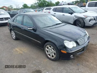 2005 Mercedes-Benz C 320 with VIN WDBRF84J65F655385, listed as a IAAI auction lot 42215928 with 212,832 mi miles and . Bid and sale history available at DreamBid. Image 1.