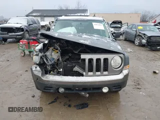 2013 Jeep Patriot Latitude with VIN 1C4NJPFB8DD218948, listed as a IAAI auction lot 41072937 with 126,140 mi miles and . Bid and sale history available at carsss.com. Image 12.