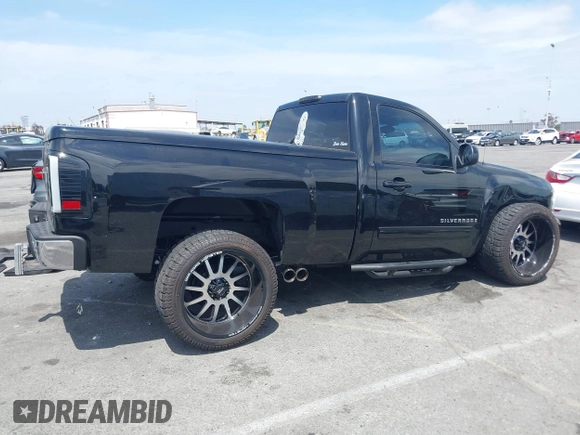 2009 Chevrolet Silverado 1500 with VIN 1GCEC24C29Z205003, listed as a IAAI auction lot 42031245 with 123,278 mi miles and . Bid and sale history available at DreamBid. Image 14.