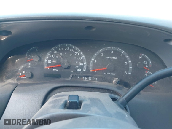 2002 Ford F-150 XL z VIN 1FTRF07272KB83272, wystawiony jako IAAI lot #41266432 z przebiegiem Nie podano mil oraz . Historia ofert i sprzedaży dostępna na DreamBid. Obrazek 7.