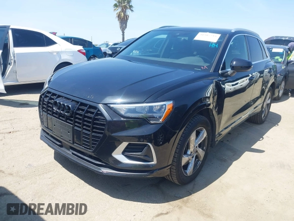 2019 Audi Q3 Premium with VIN WA1AECF33K1086047, listed as a IAAI auction lot 41905218 with 51,802 mi miles. Bid and sale history available at carsss.com. Image 18.