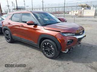 2021 Chevrolet TrailBlazer LT with VIN KL79MPSL3MB033268, listed as a IAAI auction lot 41906669 with 105,194 mi miles. Bid and sale history available at carsss.com. Image 1.