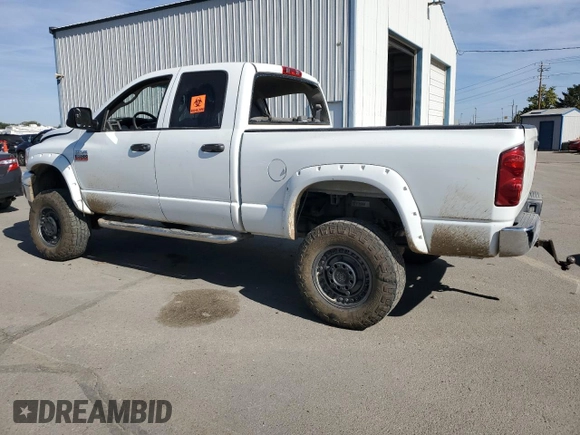 2007 Dodge 3500 SLT z VIN 3D7MX38A57G819027, wystawiony jako Copart lot #74025574 z przebiegiem 369 397 mil mil oraz Szkoda całkowita • Salvage title. Historia ofert i sprzedaży dostępna na DreamBid. Obrazek 2.