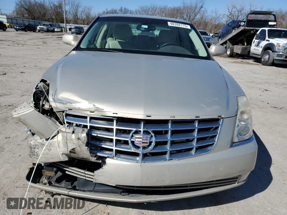 2009 Cadillac DTS 1SA z VIN 1G6KD57Y69U126507, wystawiony jako Copart lot #48392775 z przebiegiem 152 637 mil mil oraz Szkoda całkowita • Salvage title. Historia ofert i sprzedaży dostępna na DreamBid. Obrazek 5.