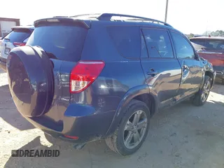 2008 Toyota RAV4 Sport with VIN JTMBK32V886044902, listed as a IAAI auction lot 41324485 with 104,312 mi miles. Bid and sale history available at carsss.com. Image 4.