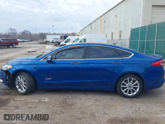 2017 Ford Fusion Titanium with VIN 3FA6P0SUXHR238980, listed as a IAAI auction lot 41890248 with 64,392 mi miles and . Bid and sale history available at DreamBid. Image 14.