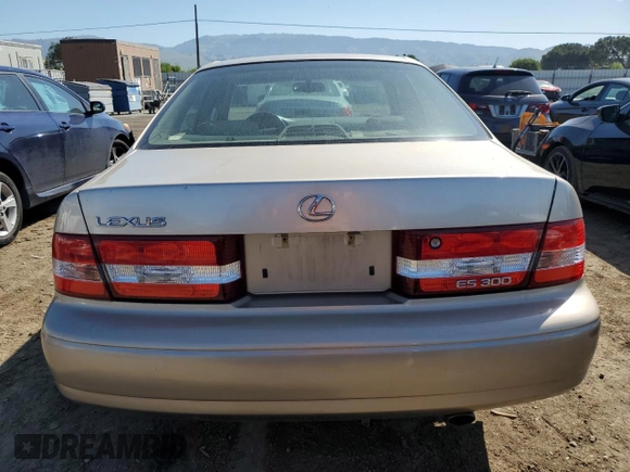 2001 Lexus ES 300 with VIN JT8BF28G315109804, listed as a Copart auction lot 52262725 with 148,231 mi miles and Salvage Title. Bid and sale history available at carsss.com. Image 6.