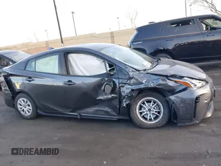 2020 Toyota Prius L Eco z VIN JTDKARFU9L3122010, wystawiony jako IAAI lot #41969655 z przebiegiem 76 250 mil mil oraz . Historia ofert i sprzedaży dostępna na DreamBid. Obrazek 13.