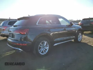 2022 Audi Q5 S line Premium with VIN WA1GAAFY8N2033347, listed as a Copart auction lot 87833315 with 32,309 mi miles and Salvage Title. Bid and sale history available at carsss.com. Image 3.