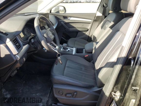 2024 Audi Q5 Komfort with VIN WA1AAAFY0R2062076, listed as a Copart auction lot 52988995 with 24,663 mi miles and Salvage Title. Bid and sale history available at carsss.com. Image 7.