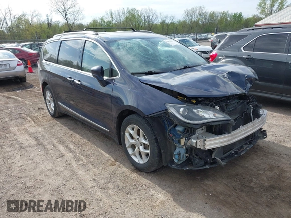 2018 Chrysler Pacifica Touring L Plus with VIN 2C4RC1EGXJR115464, listed as a IAAI auction lot 42013816 with 129,881 mi miles and . Bid and sale history available at DreamBid. Image 1.