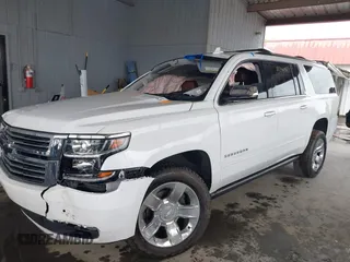 2019 Chevrolet Suburban Premier with VIN 1GNSKJKJ2KR354283, listed as a IAAI auction lot 39548082 with Not Provided miles and . Bid and sale history available at DreamBid. Image 17.