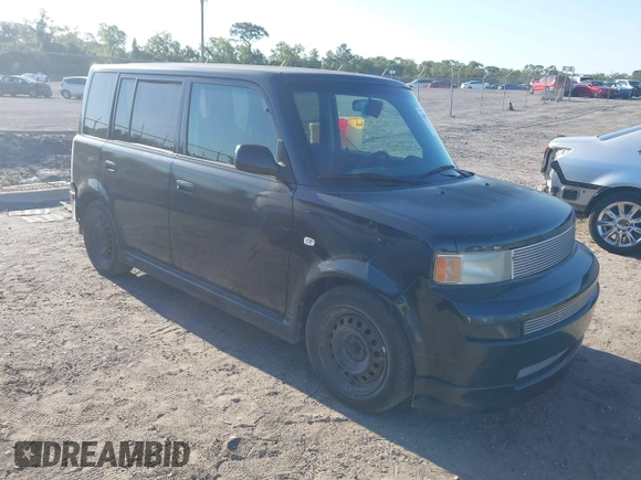 2006 Scion xB with VIN JTLKT324664045337, listed as a IAAI auction lot 42055933 with 198,469 mi miles. Bid and sale history available at carsss.com. Image 1.