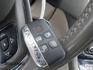 2011 Jaguar XJ XJL with VIN SAJWA2GB2BLV17863, listed as a IAAI auction lot 41576809 with 94,090 mi miles and . Bid and sale history available at DreamBid. Image 11.
