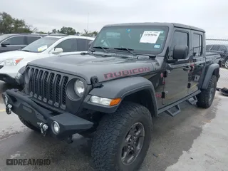 2020 Jeep Gladiator Rubicon with VIN 1C6JJTBG8LL135573, listed as a IAAI auction lot 41585896 with 79,070 mi miles. Bid and sale history available at carsss.com. Image 17.