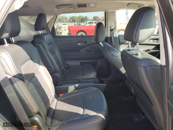 2023 Nissan Pathfinder Platinum with VIN 5N1DR3DK6PC239559, listed as a Copart auction lot 43953055 with 14,587 mi miles and Non Repairable. Bid and sale history available at carsss.com. Image 11.