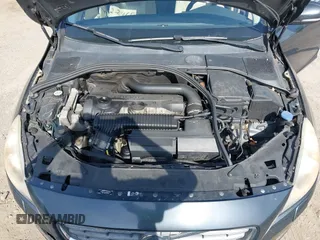 2012 Volvo S60 T5 with VIN YV1622FSXC2057110, listed as a IAAI auction lot 42122468 with 263,931 mi miles. Bid and sale history available at carsss.com. Image 10.