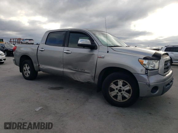 2007 Toyota Tundra Limited z VIN 5TBEV58177S465375, wystawiony jako Copart lot #48517355 z przebiegiem 231 924 mil mil oraz Czysty tytuł • Clean title. Historia ofert i sprzedaży dostępna na DreamBid. Obrazek 4.