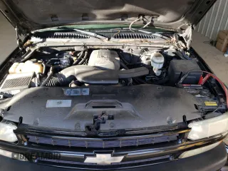 2003 Chevrolet Tahoe LS with VIN 1GNEK13Z83R226195, listed as a Copart auction lot 44270635 with 237,295 mi miles and Clean Title. Bid and sale history available at carsss.com. Image 12.