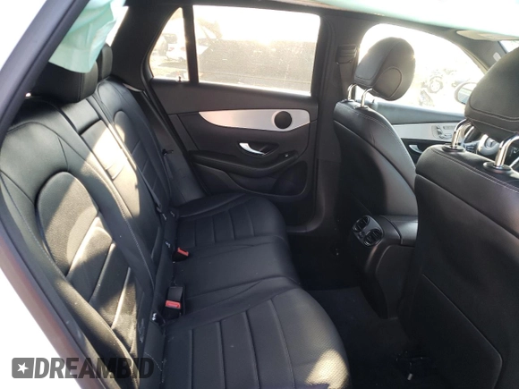 2019 Mercedes-Benz GLC with VIN WDC0G4KB1KF656137, listed as a Copart auction lot 73082562 with 35,893 mi miles. Bid and sale history available at carsss.com. Image 11.