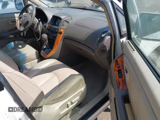1999 Lexus RX 300 with VIN JT6GF10U2X0022492, listed as a IAAI auction lot 42170267 with 155,038 mi miles and . Bid and sale history available at DreamBid. Image 5.