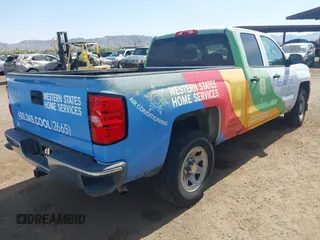 2018 Chevrolet Silverado 1500 Work Truck with VIN 1GCRCNEC5JZ140850, listed as a IAAI auction lot 42000979 with 121,487 mi miles. Bid and sale history available at carsss.com. Image 4.