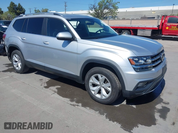 2018 Volkswagen Atlas SE с VIN 1V2DR2CA9JC502205, выставлен на аукционе IAAI как лот 41983821 с пробегом 99 618 миль миль и . История ставок и продаж доступна на DreamBid. Изображение 1.
