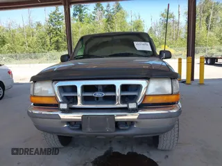 1998 Ford Ranger XL z VIN 1FTZR15X3WPA13348, wystawiony jako IAAI lot #42374950 z przebiegiem 239 535 mil mil oraz . Historia ofert i sprzedaży dostępna na DreamBid. Obrazek 12.