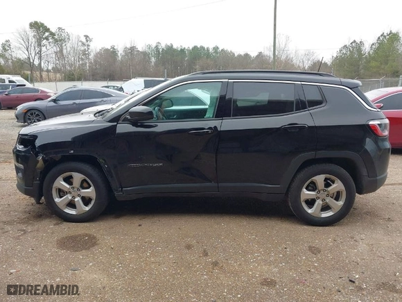 2021 Jeep Compass Latitude with VIN 3C4NJCBBXMT518158, listed as a IAAI auction lot 41485058 with NaN miles. Bid and sale history available at carsss.com. Image 14.